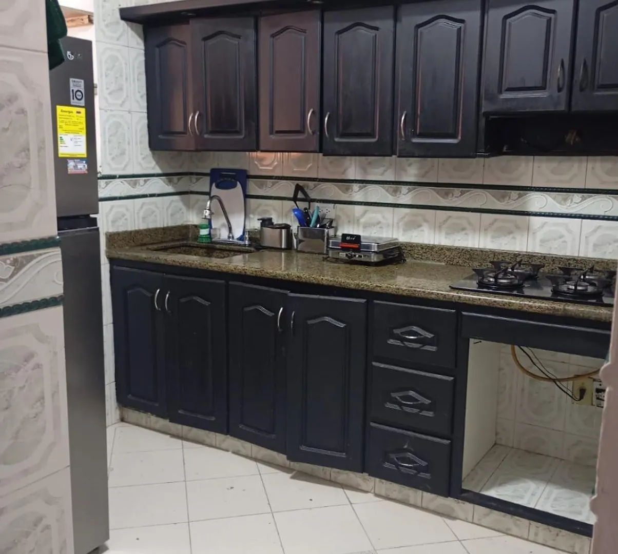 Residencia En Comuna 13 Medellin 0*,