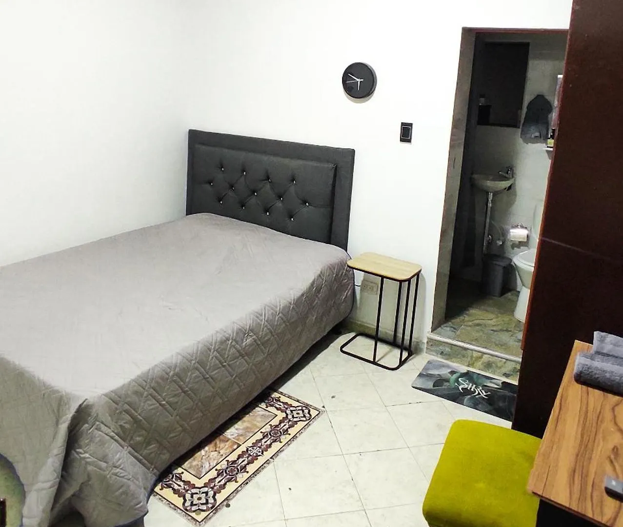 Residencia En Comuna 13 Medellin