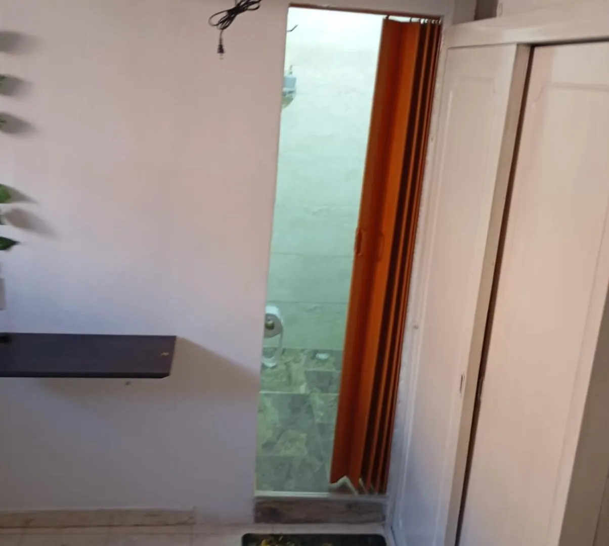 Residencia En Comuna 13 Medellin 0*,  Colombia